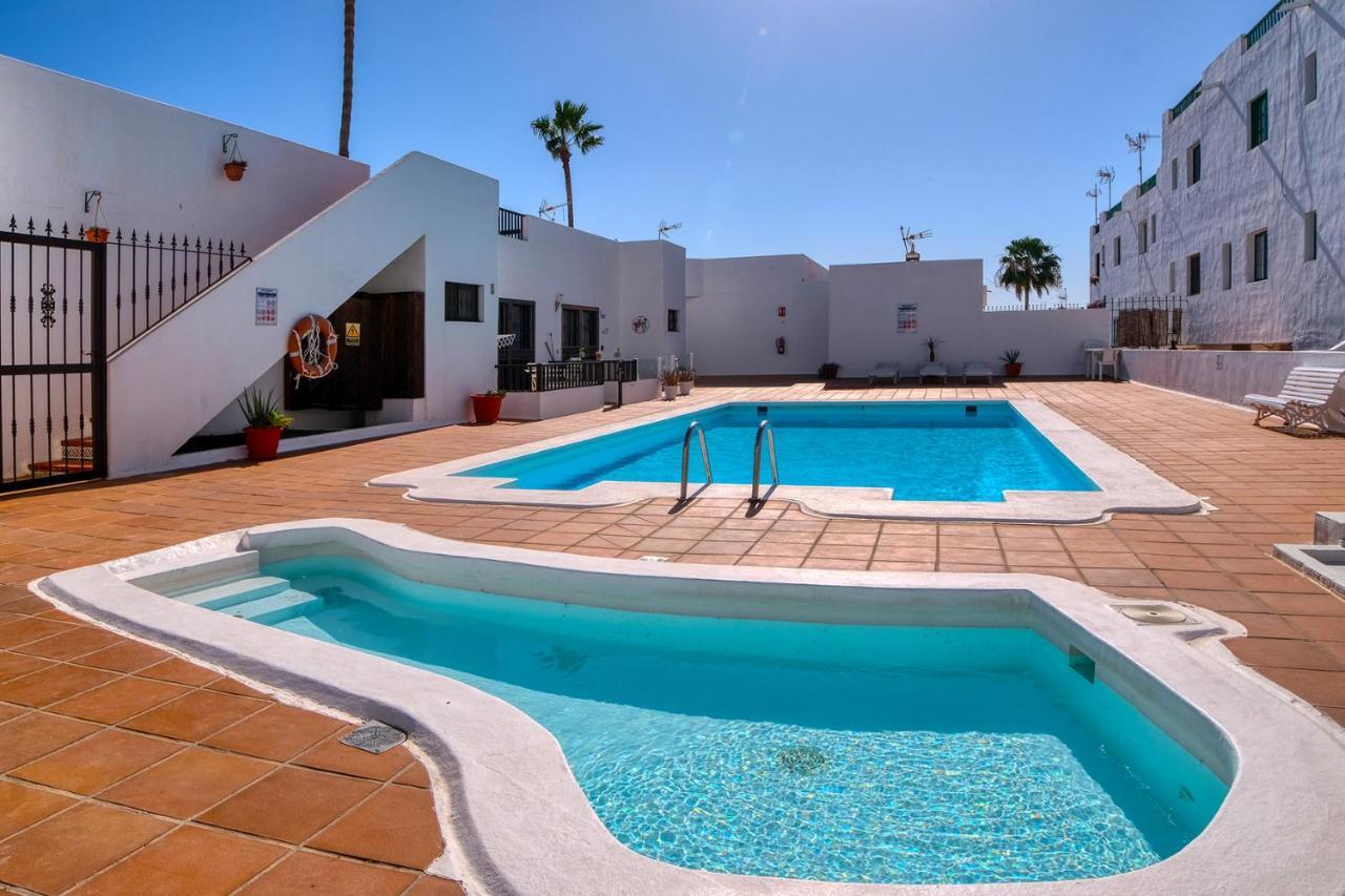 Sea Waves Lanzarote 500M From Playa Grande Big Terrace And Pool Villa Puerto del Carmen  Exterior photo